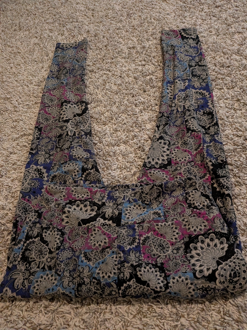 LuLaRoe Black Multicolor Floral Leggings One Size